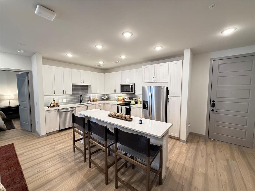 11604 Stonehollow Dr - Photo 0
