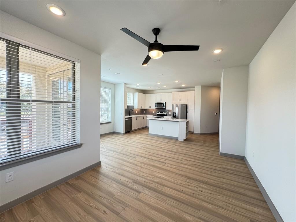 11604 Stonehollow Dr - Photo 6