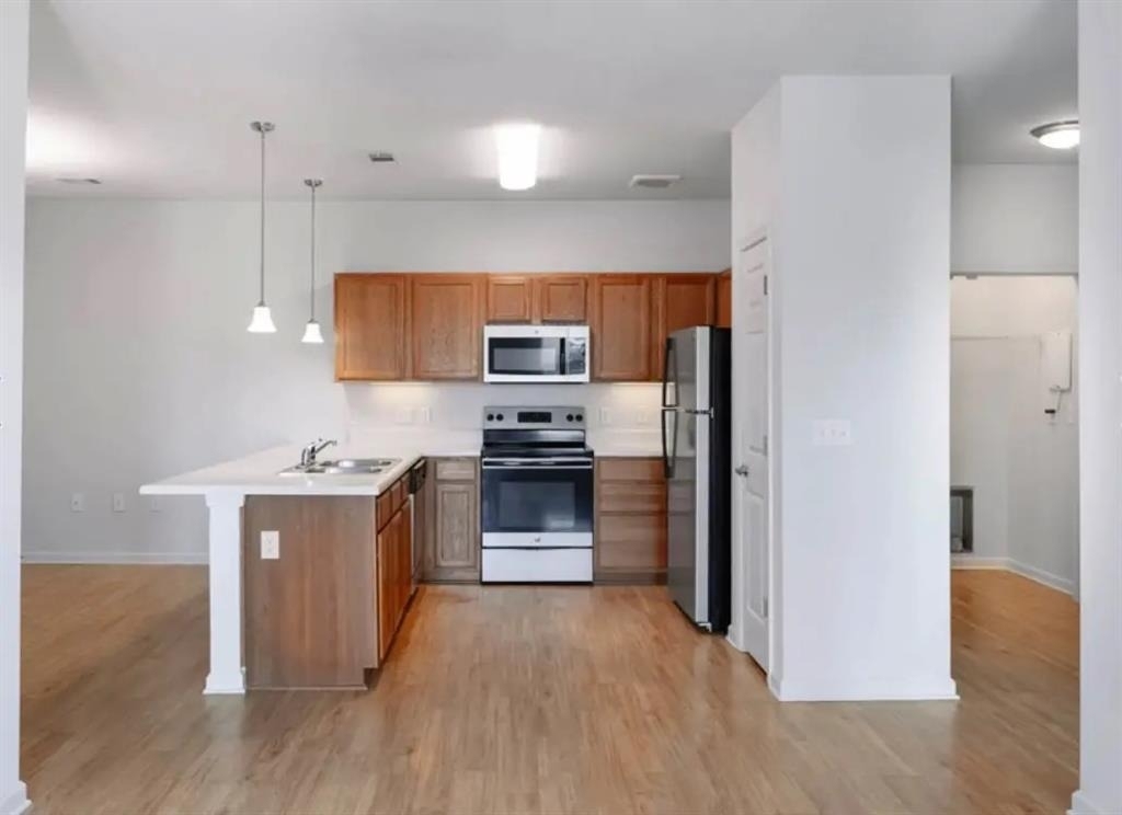 1053 St James Ave - Photo 10