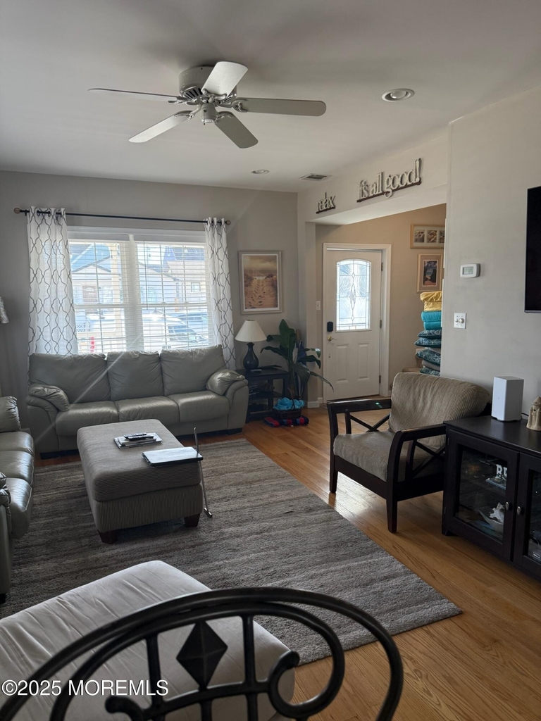 216 13th Avenue - Photo 4