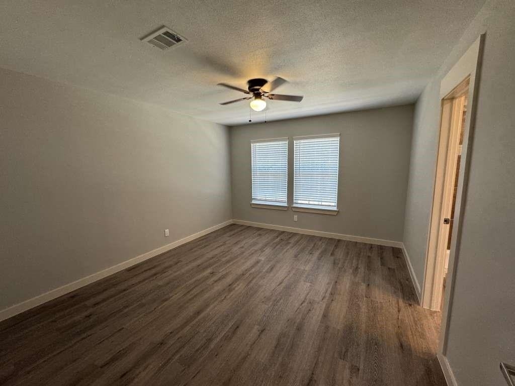 5802 Twisted Pine Court - Photo 10