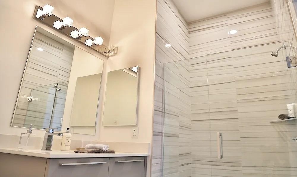 22111 Woodward Ave - Photo 3
