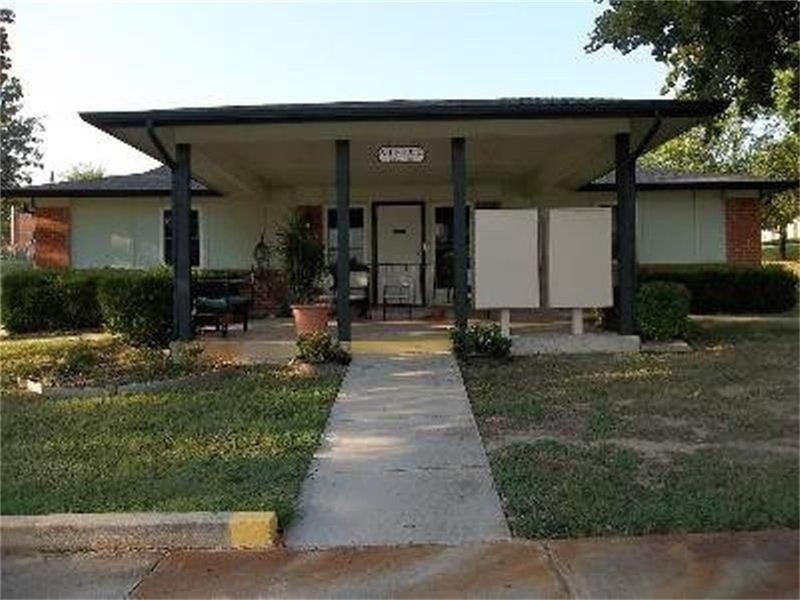 201 Las Bresas Street - Photo 1