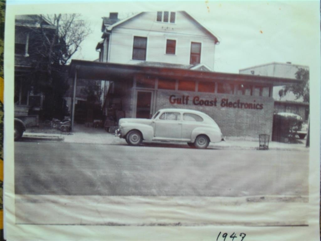1110 Winbern Street - Photo 1