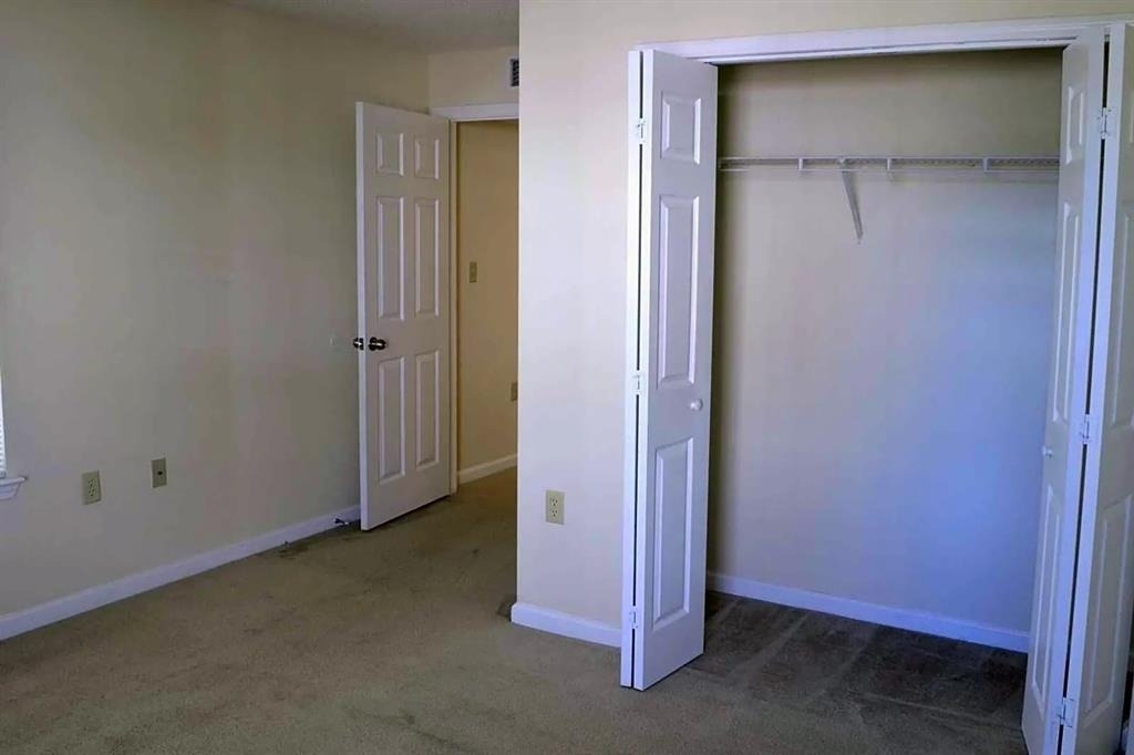 320 S Jackson St - Photo 10