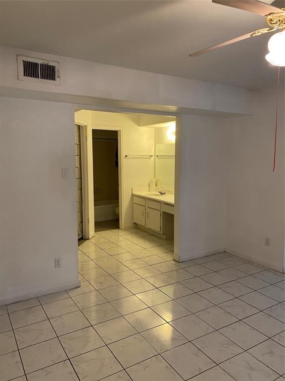 5625 Antoine Drive - Photo 3