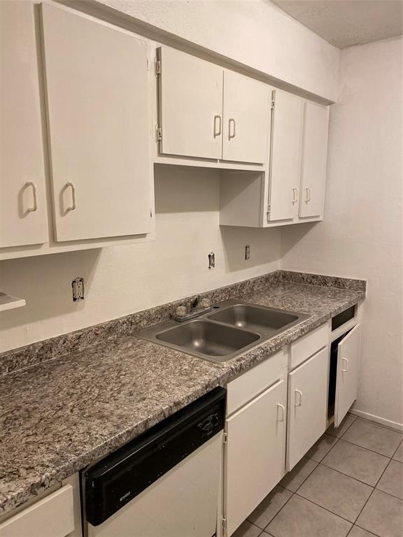 5625 Antoine Drive - Photo 4