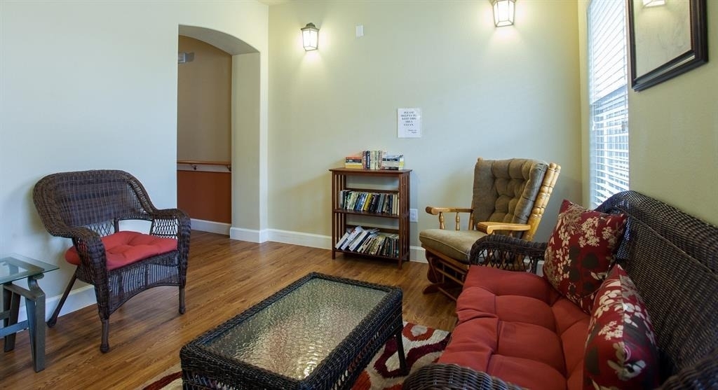 2625 Greenwood Drive - Photo 11