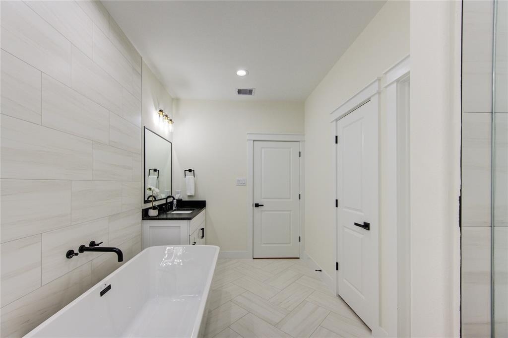 3406 Garapan Street - Photo 39