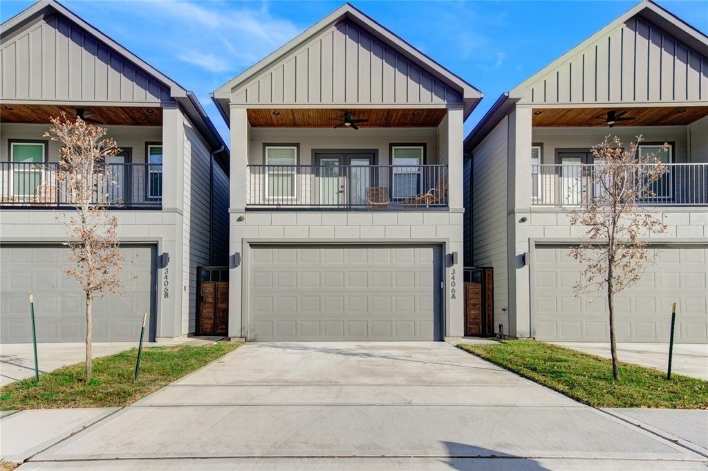 3406 Garapan Street - Photo 0