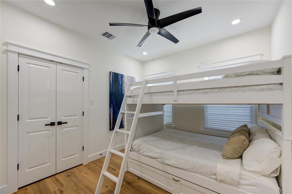 3406 Garapan Street - Photo 35