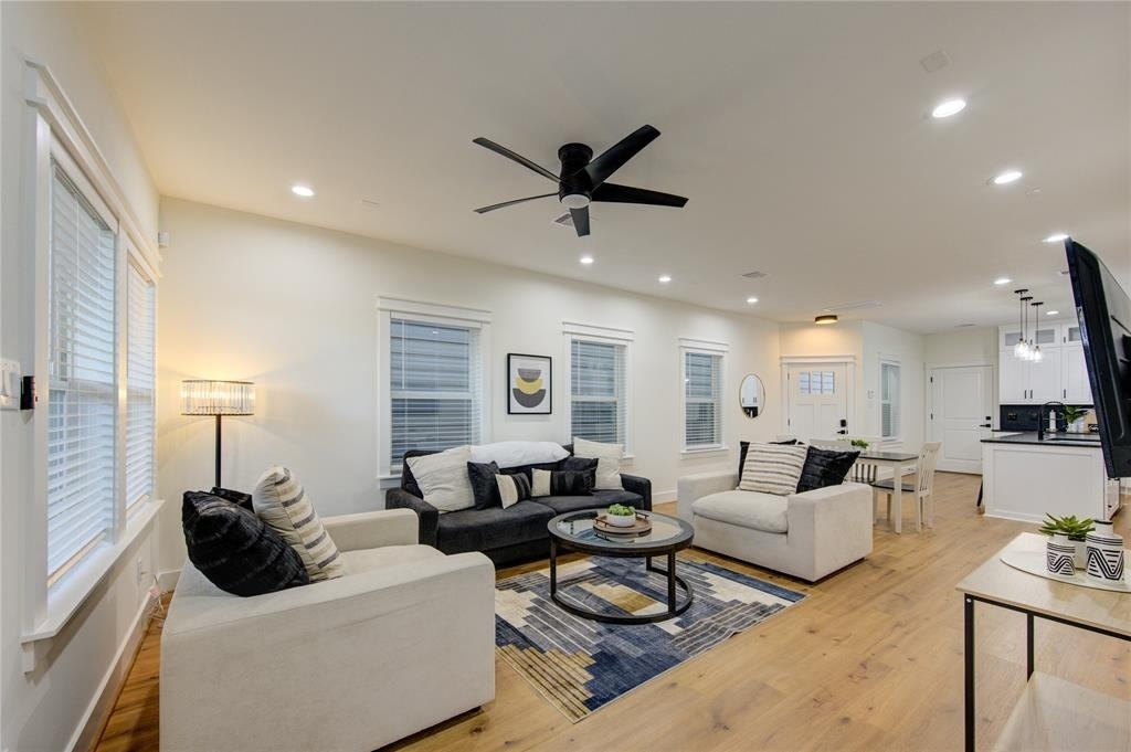3406 Garapan Street - Photo 29