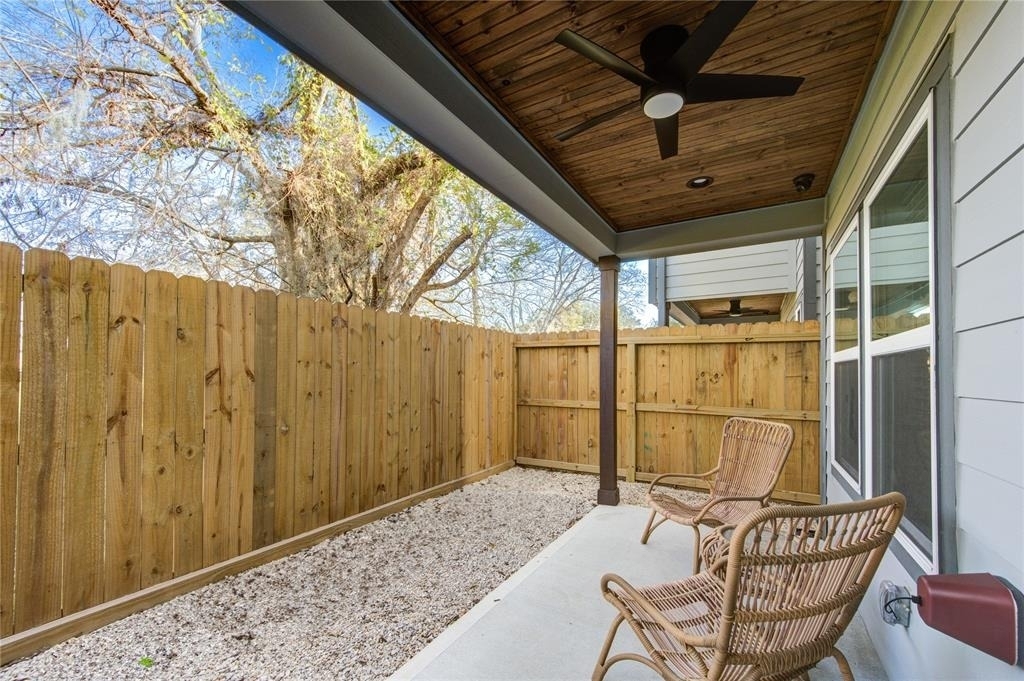 3406 Garapan Street - Photo 48