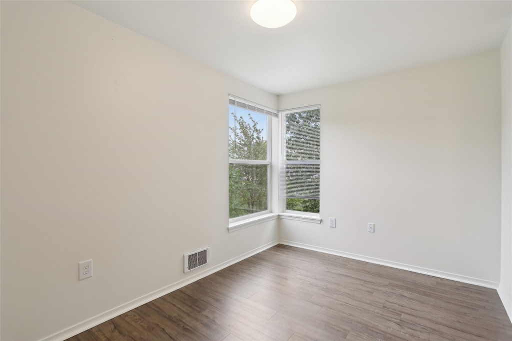 6940 37th Ave S - Photo 49