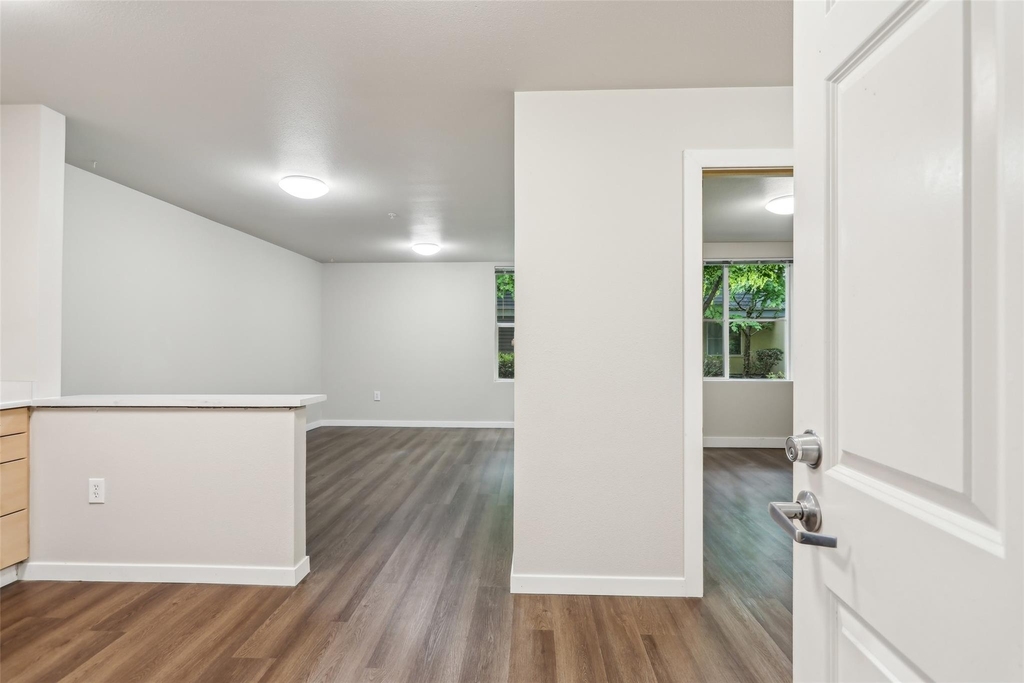 6940 37th Ave S - Photo 30