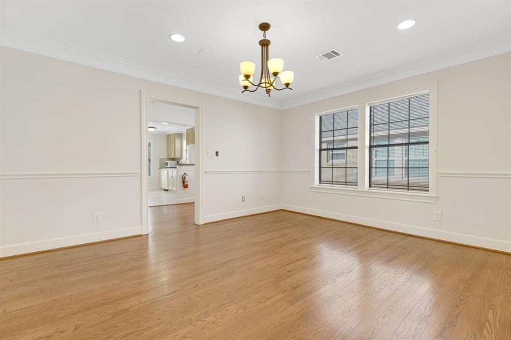 2306 Blodgett Street - Photo 3
