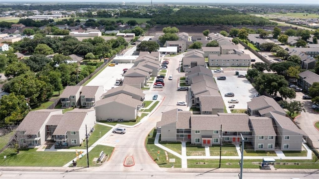 2008 Sam Houston - Photo 1