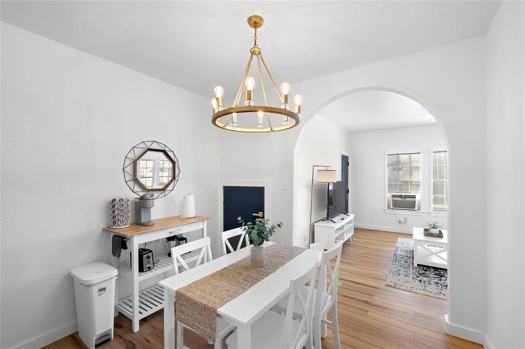 3901 Dallas Street - Photo 8