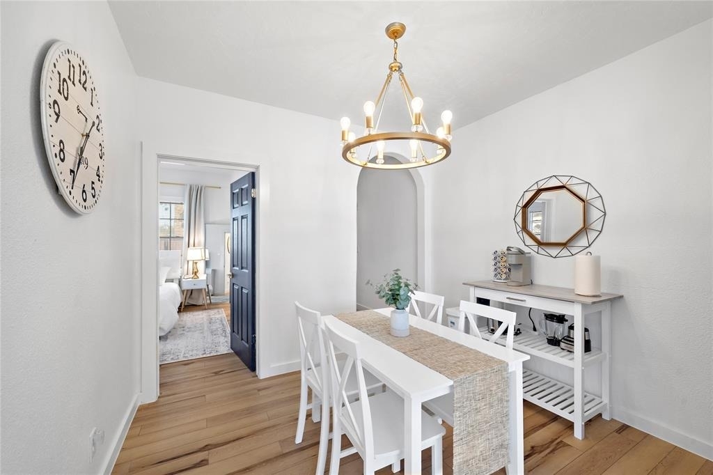 3901 Dallas Street - Photo 9