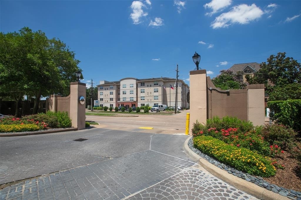 3525 Sage Rd - Photo 32