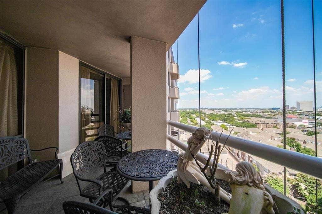 3525 Sage Rd - Photo 8