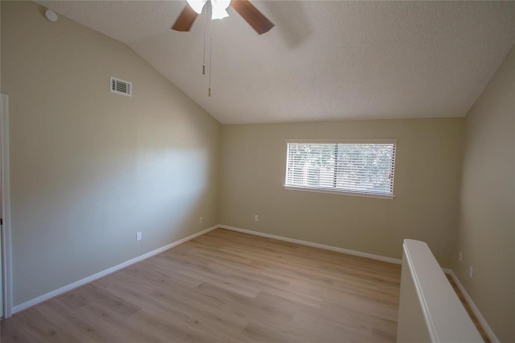 202 Lakeview Terrace - Photo 31