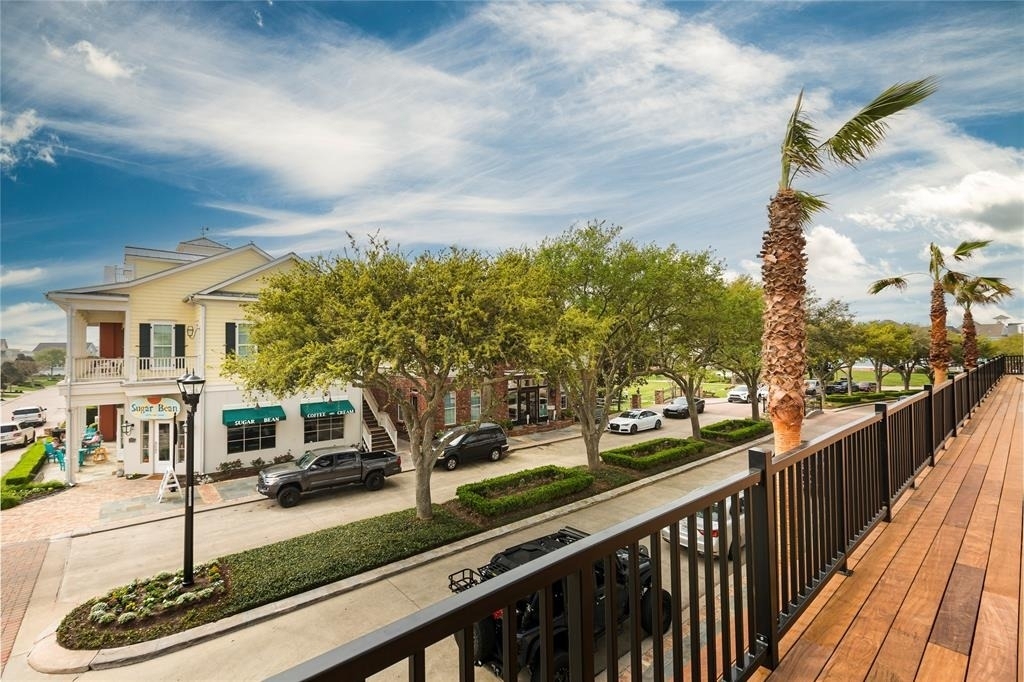 12 Evia Main Unit 2202 Street - Photo 10
