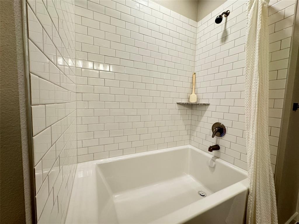 18300 Marvelous Pl - Photo 8