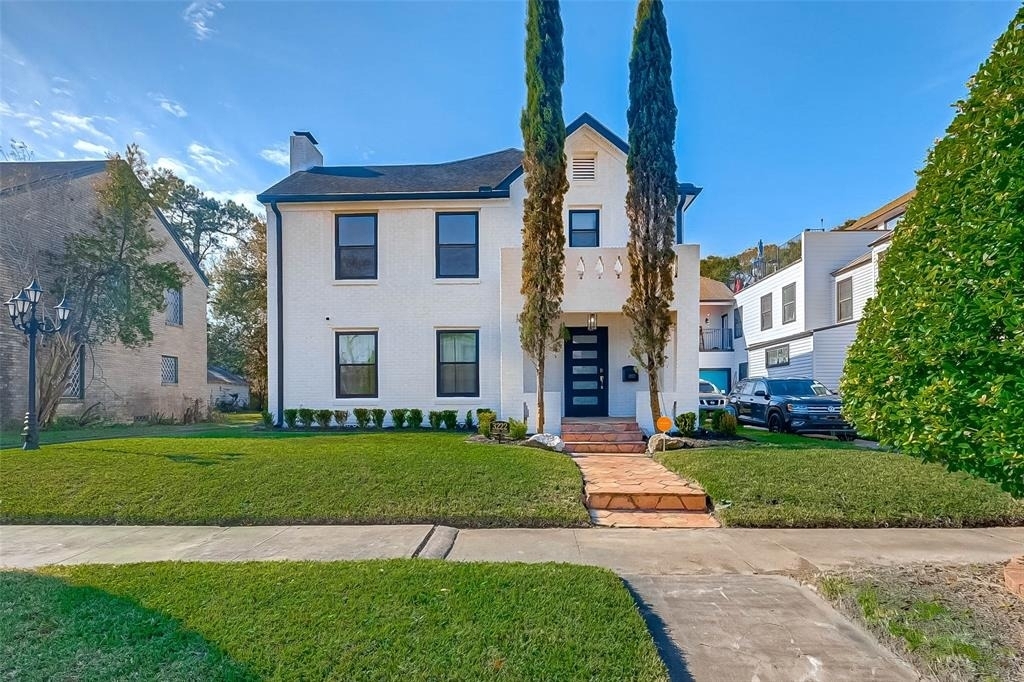 3222 Oakdale Street - Photo 2