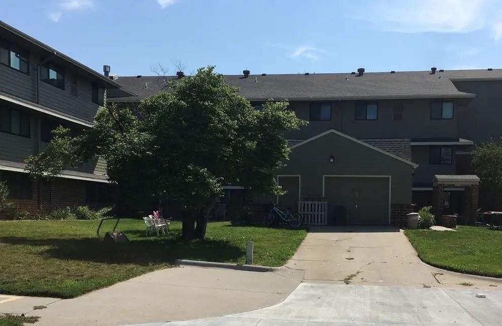 737 N 22nd St - Photo 5