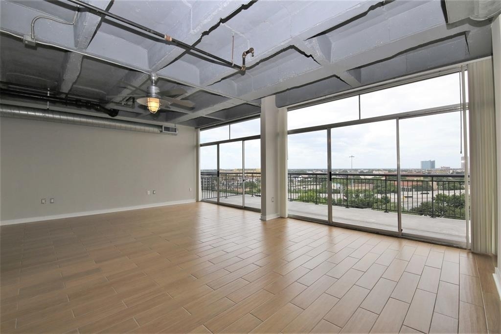 230 W Alabama - Photo 1