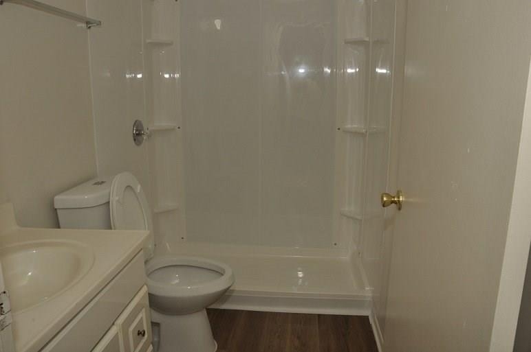 500 E 7th Street - Photo 5