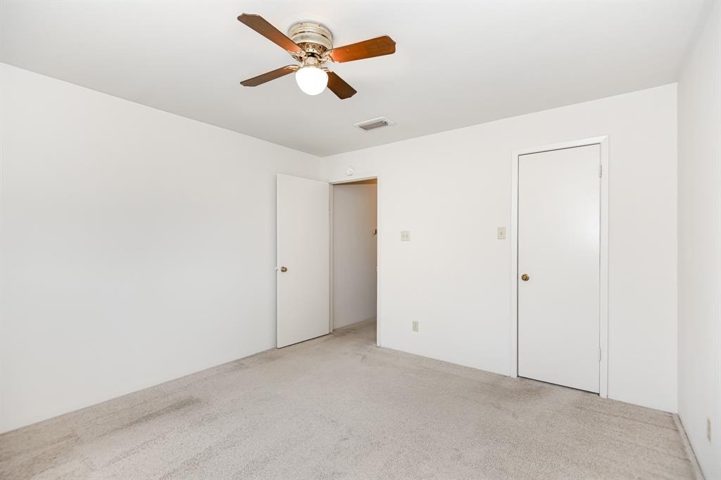 9410 Edgebrook - Photo 6