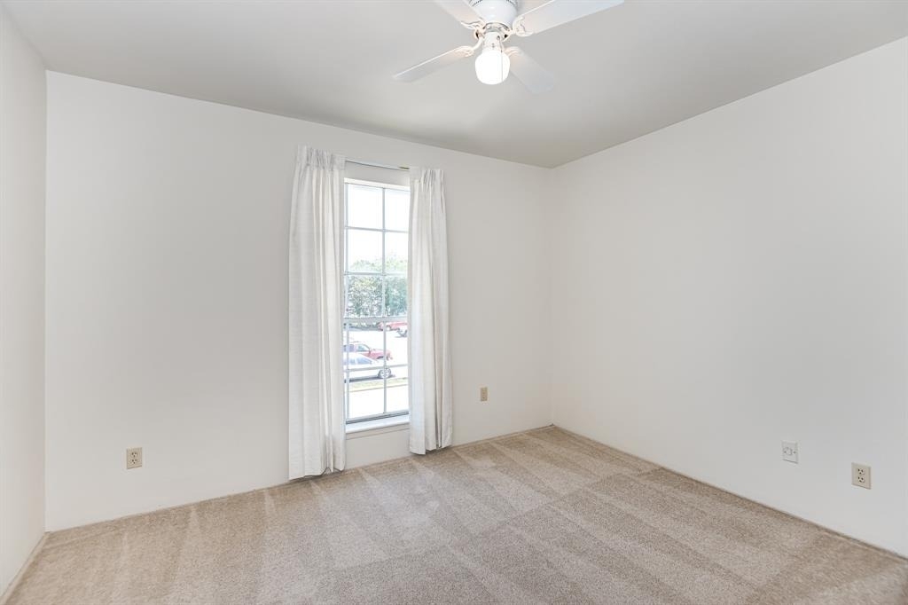 9410 Edgebrook - Photo 9