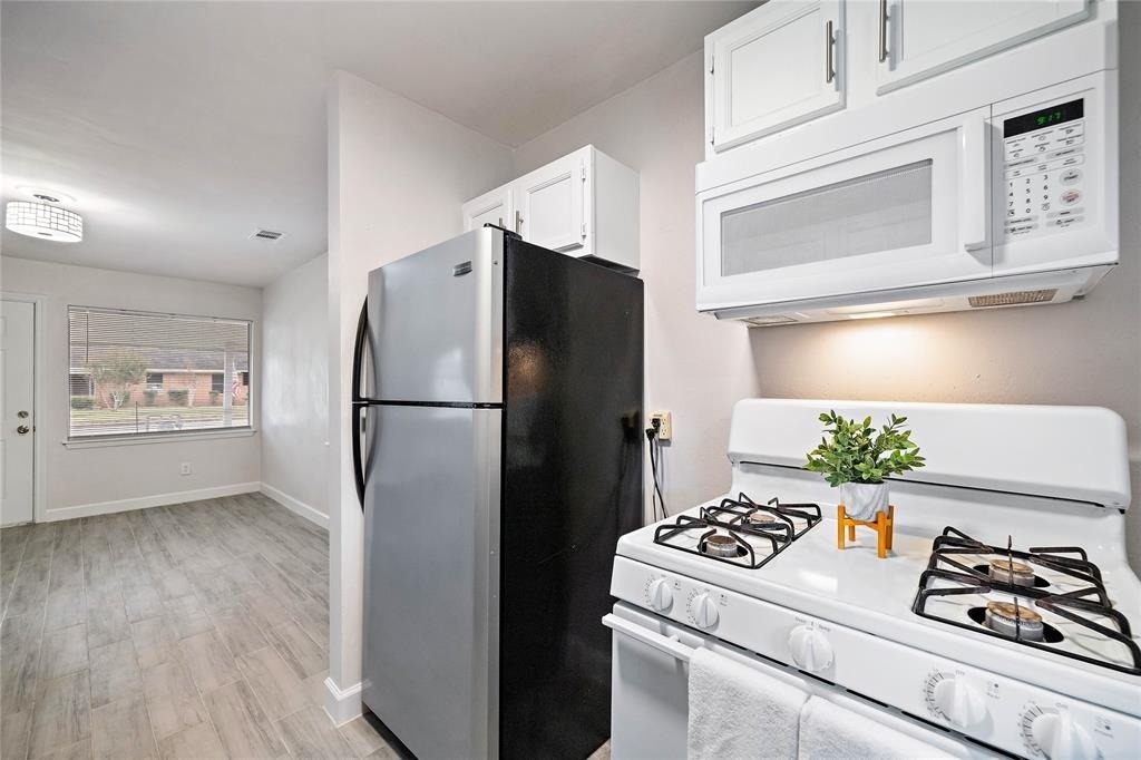 411 Ulrich Street - Photo 6