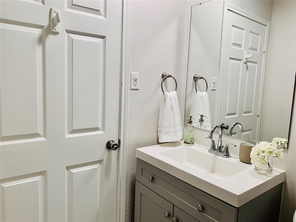 411 Ulrich Street - Photo 18