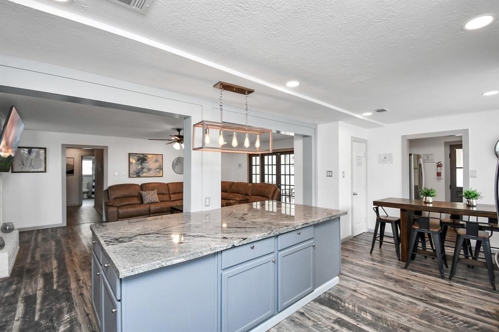 15711 Creekhaven Drive - Photo 1