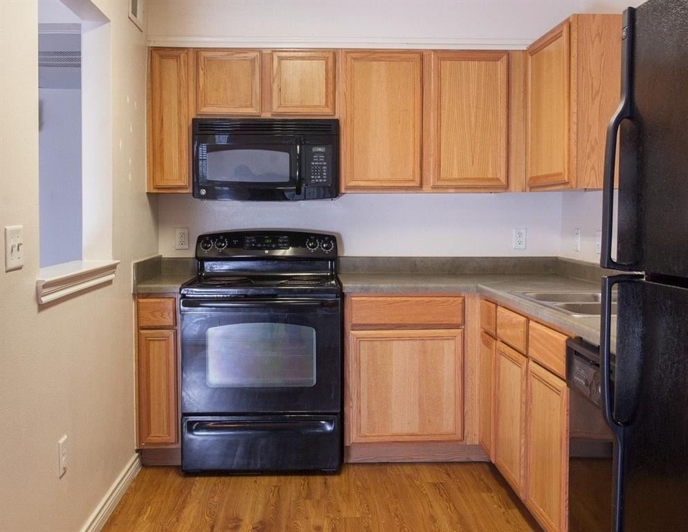 2835 Rockwell Drive - Photo 11