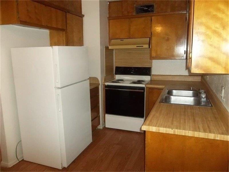 1512 Primrose Lane - Photo 4