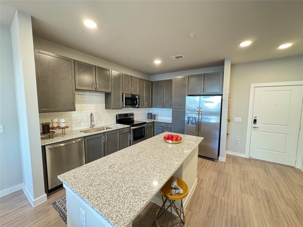 18300 Marvelous Pl - Photo 2