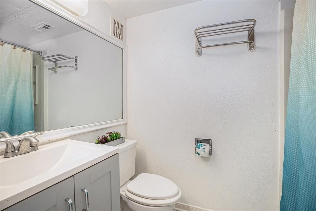 6300 Seawall Boulevard - Photo 12