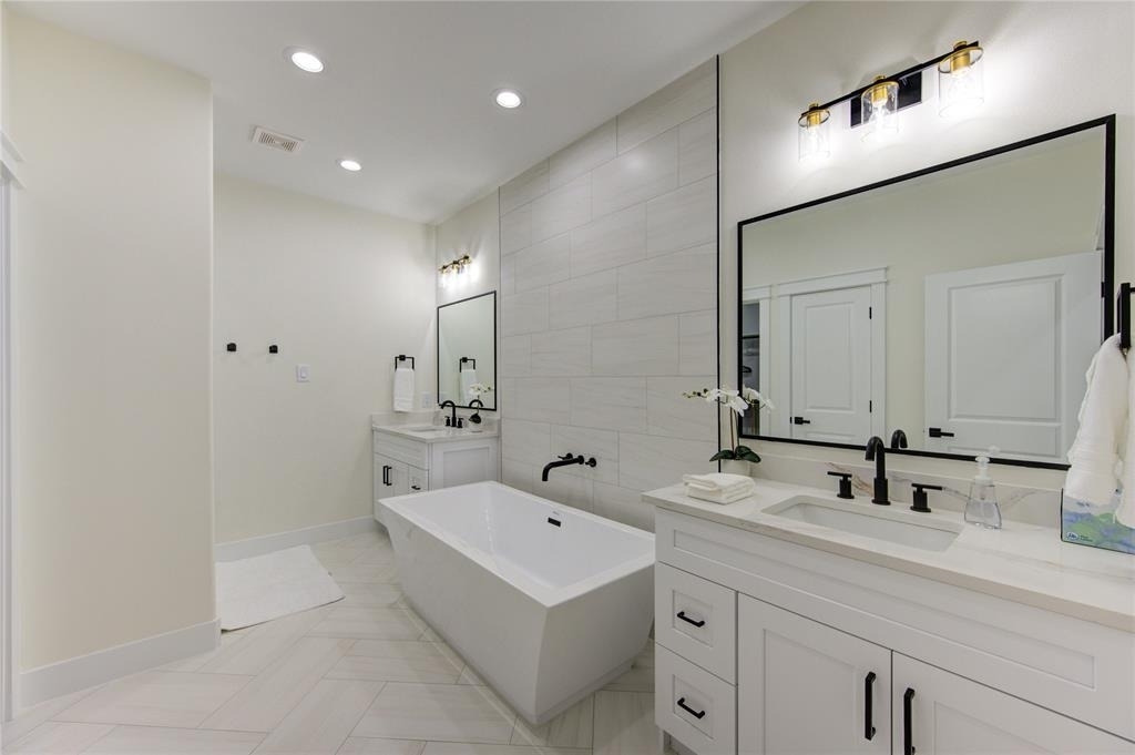 3406 Garapan Street - Photo 27