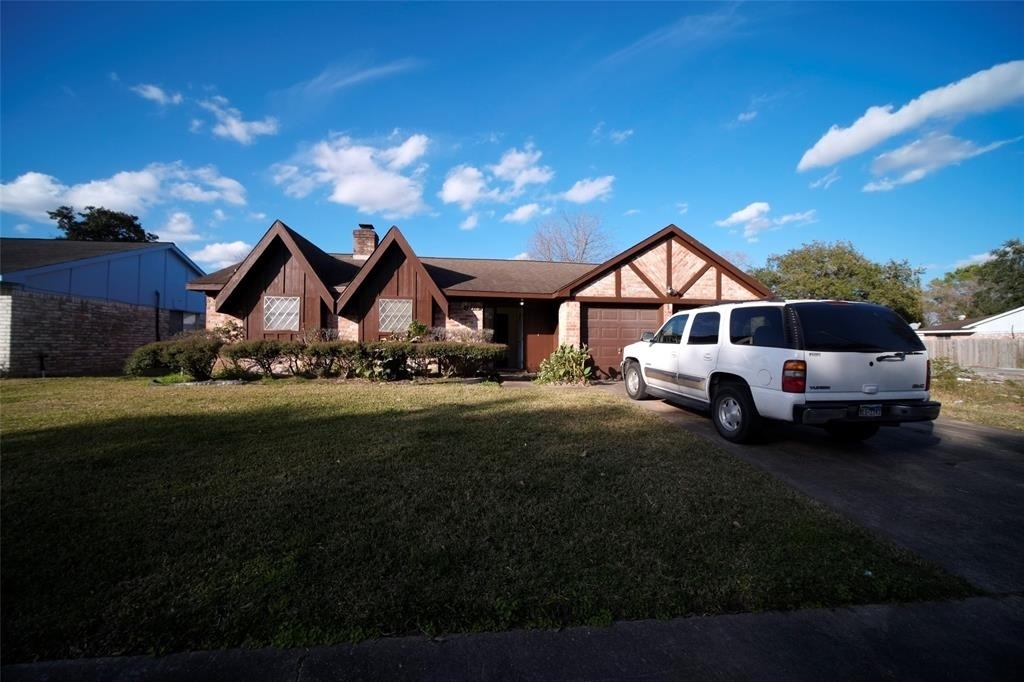12510 Bexley Drive - Photo 0