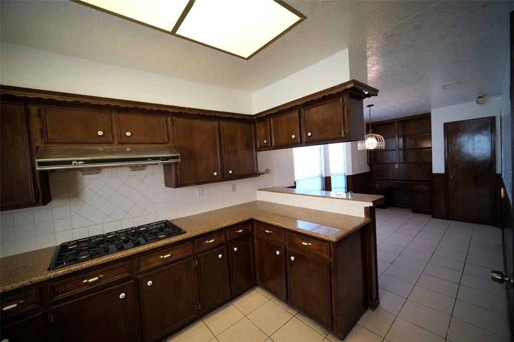 12510 Bexley Drive - Photo 3