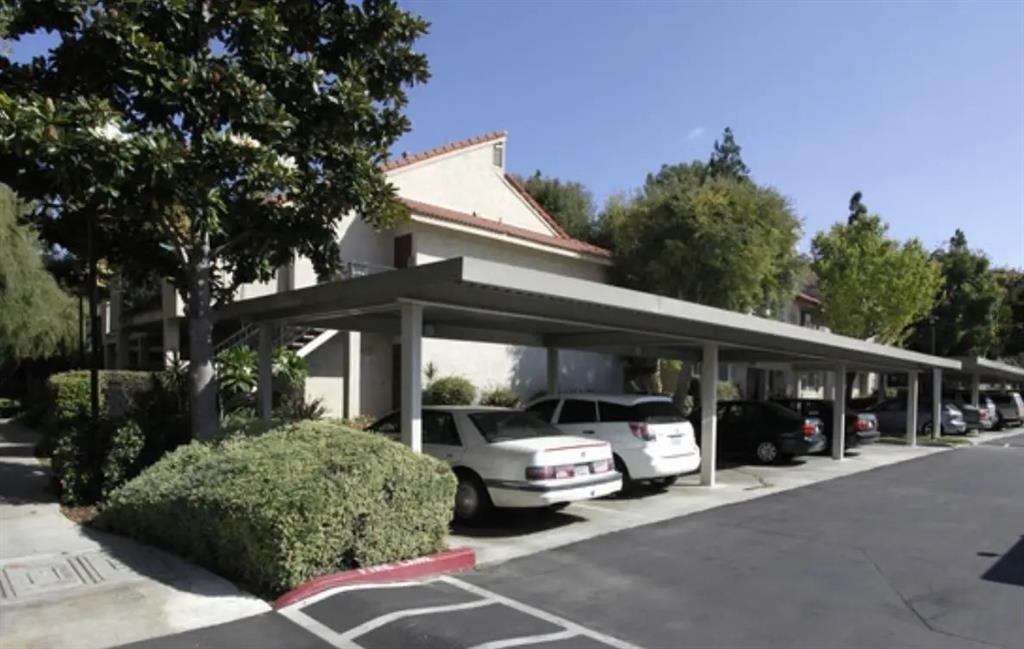 1050 E Imperial Hwy - Photo 2