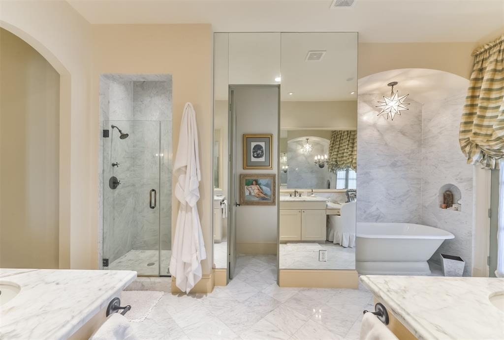 2712 Ferndale Street - Photo 2
