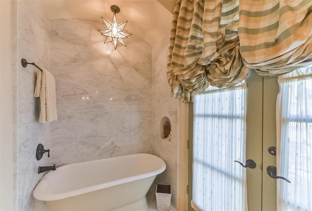2712 Ferndale Street - Photo 24