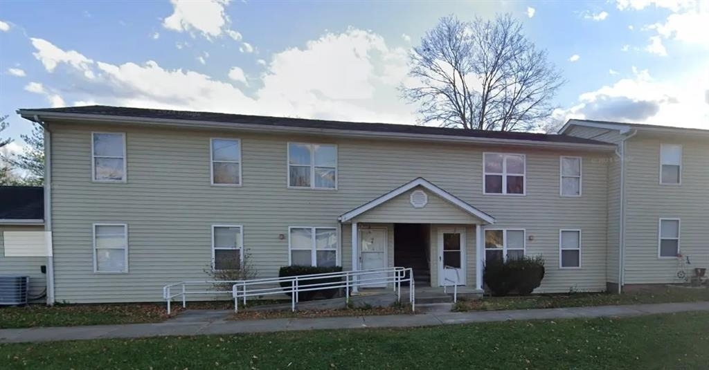 77 Morgan Dr - Photo 1
