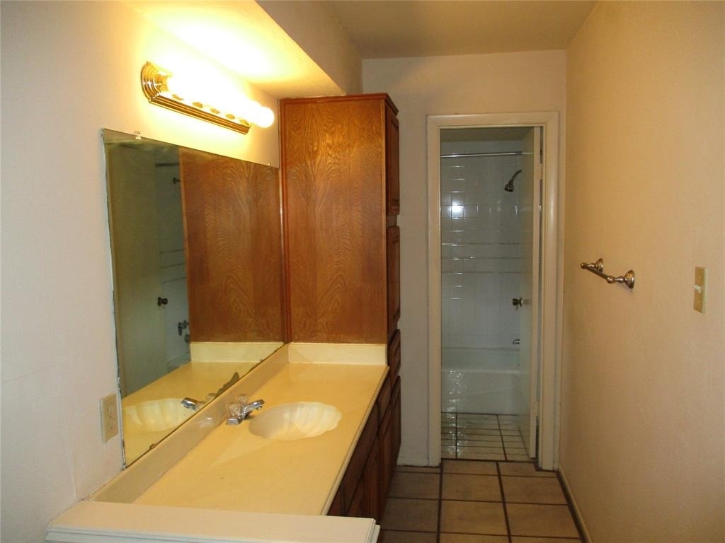 10826 Sugar Hill Drive - Photo 34