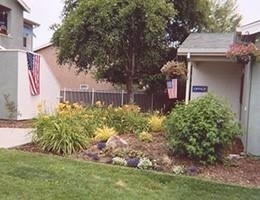 5710 66th Ave - Photo 0